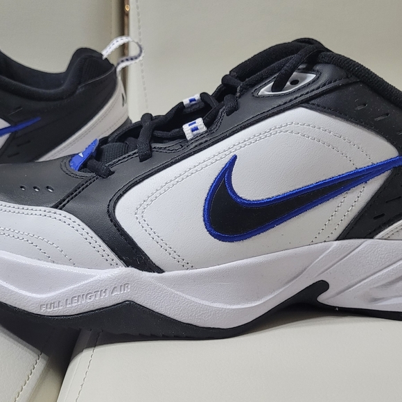 Nike Air Monarch 415445-002 Size 11 US White - Picture 2 of 5